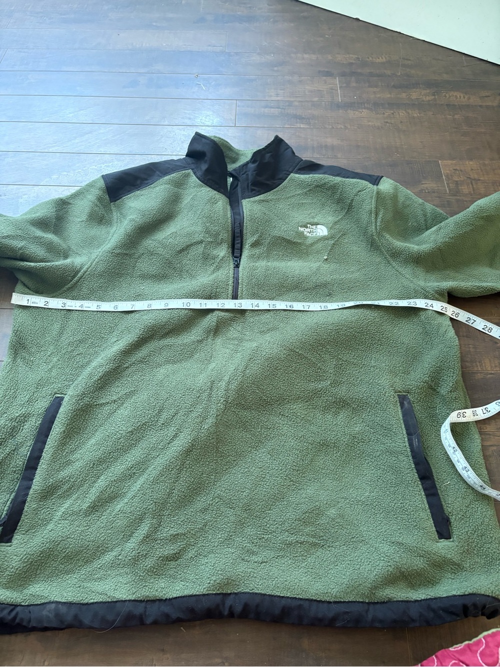 The North Face Polartec 200 1/4 zip pullover - Picture 9 of 11
